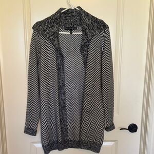 White House Black Market Monochrome Chevron Cardigan